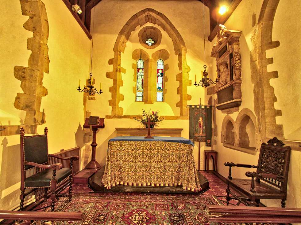 Upton Grey church chancel
